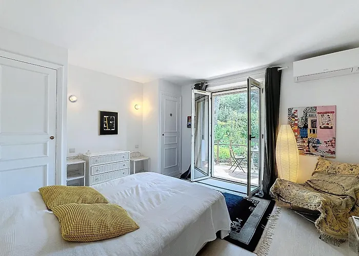 Ferienhaus House 95m In A Quiet Area In