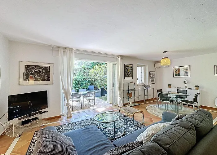 House 95m In A Quiet Area In